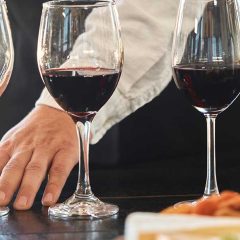 Guida alla Degustazione del Vino: Sapori e Aromi da Scoprire