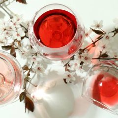 Vino Rosé: L’Armonia dei Sapori in Rosa